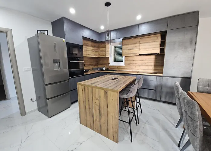 Pauliana فيلة بوفليانا